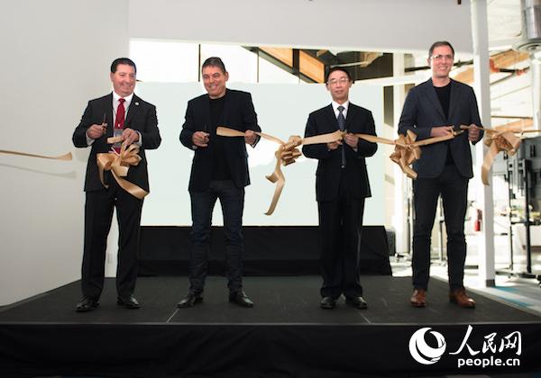 ���v��(chu��ng)ʼ�ˮ�����������������ף���һ�����Ї�(gu��)�v�f��ɽ�����I(l��ng)�����£��Ҷ���������(gu��)���ݱ��h�T����ɭ����v�����������ü�����