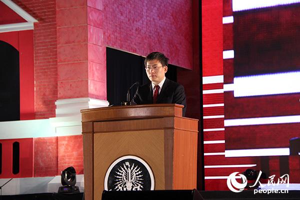 �Ї�(gu��)�v̩��(gu��)��ʹ�ν��ڡ����Ͻz�I֮·��չ�[�_(k��i)Ļʽ�����o���O�V�z