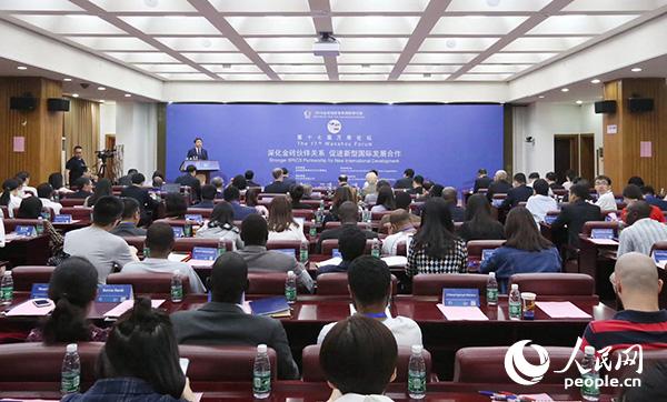 ��u�����ǎ���H��ӑ���ߵ�ʮ�ߌá��f��Փ�����ھ��e��