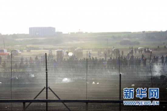 6��8�գ�����˹̹���ڼ�ɳ߅���e�п��h���������A�W(w��ng)ӛ������� �z