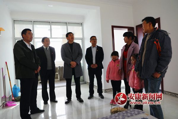 2.(dng)Į(zhn)ؚаwסӣhϵ(lin)(zhn)I(lng)(do)cͷTؚL˽r_meitu_1.j