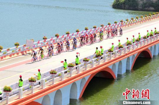 2018_{ȱh(hun)_H·܇ِ_ĻR z