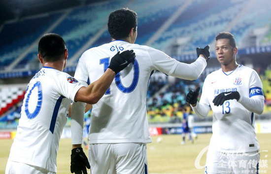 2018��3��7�գ�2018�ꁆ��С�MِH�M��ˮԭ����1��1ƽ�Ϻ��껨��Ī���Z�c(di��n)���ƽ�껨����3�Bƽ�� (���R�r/Osportsȫ�w����ý ���(qu��n)��Ʒ ��(y��n)���D(zhu��n)�d) 