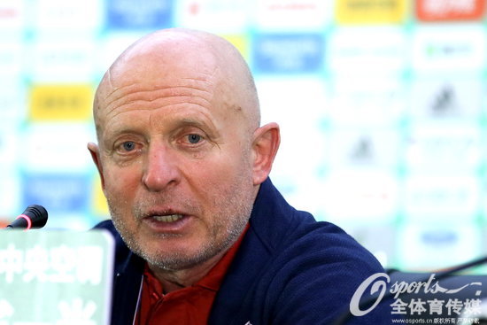 2018��3��23�գ�2018���Ї���ِ�����ݿ��������נ�-���_��ķ��ϯý�w�l(f��)����(hu��)�� (Osportsȫ�w����ý ���(qu��n)��Ʒ ��(y��n)���D(zhu��n)�d) 