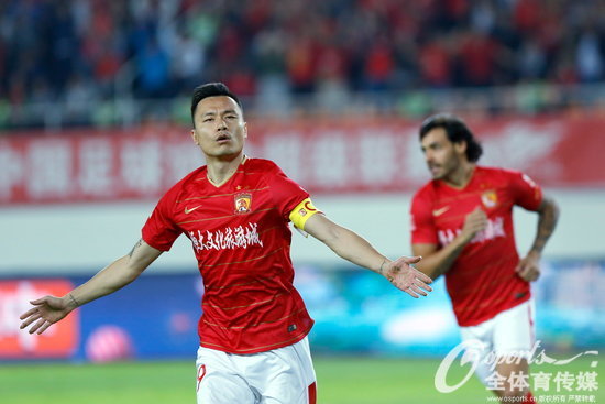 2018��4��8����2018���г�(li��n)ِ��5݆���V�ݺ��1��0��ɽ�|������۬���W�һ���١� (Osportsȫ�w����ý ���(qu��n)��Ʒ ��(y��n)���D(zhu��n)�d) 